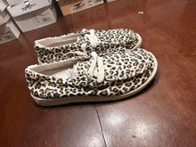 Load image into Gallery viewer, cheetah print Gypsy jazz shoe
