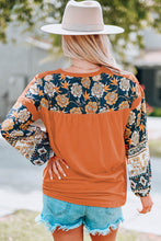 Load image into Gallery viewer, Boho Floral Print w/ lace Top
